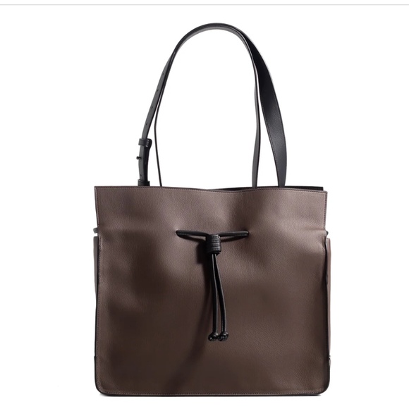 Von Holzhausen Medium Shopper - Picture 1 of 4